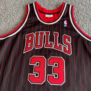NWOT Authentic Mitchell & Ness Scottie Pippen Chicago Bulls 95-96 Jersey 52 2XL